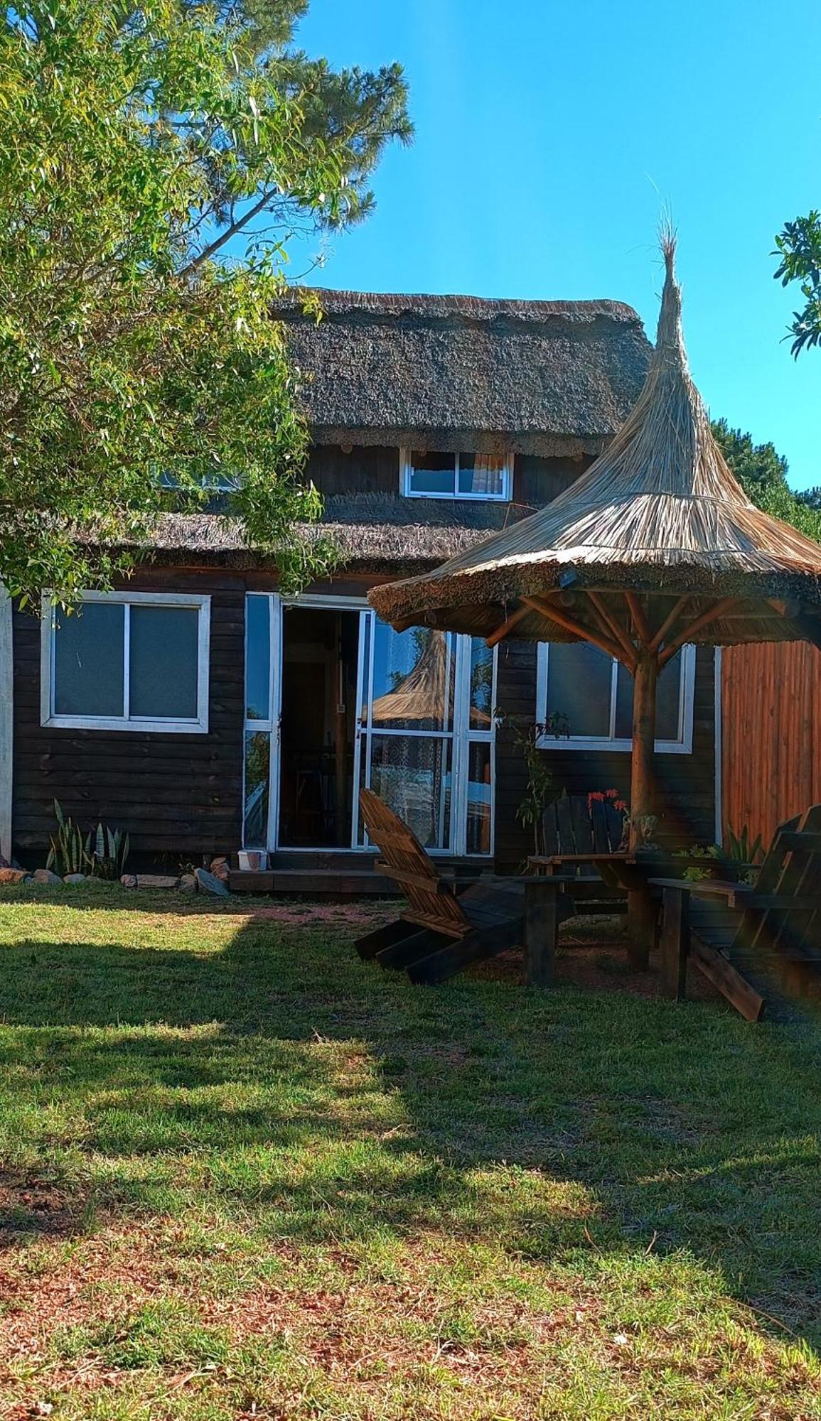 Los diablitos Punta del Diablo Exterior foto